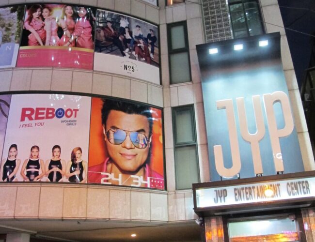 [#TSSTRAVEL] What to Expect When Visiting Entertainment Agencies in Gangnam, Seoul?
