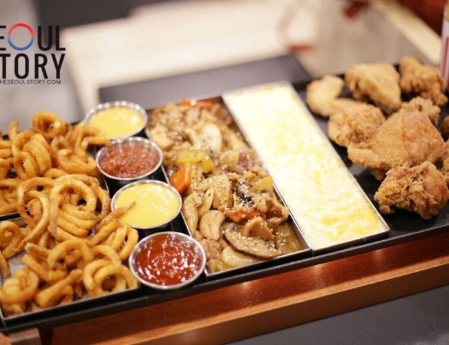 [FOOD REVIEW] Mind-blowing 50cm Chicken Platter Awaits At NeNe Chicken