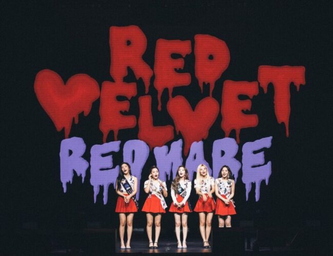 [SINGAPORE] Red Velvet Powers Up ReVeluvs at ‘REDMARE’ Concert