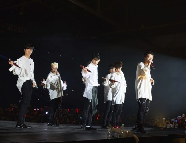 [SINGAPORE] iKON Creates A Beautiful Love Scenario at CONTINUE Tour