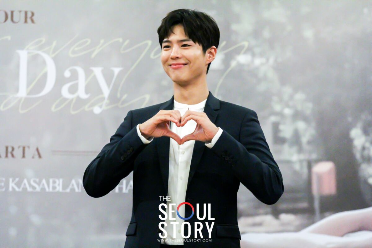 Actor Park Bo Gum, Holds Fan Meeting After 4 Years to Celebrate 12th Debut  Anniversary - MyDramaList