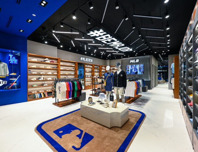 [NEWS] Fashion Brand MLB Opens Singapore Flagship Store at Mandarin Gallery