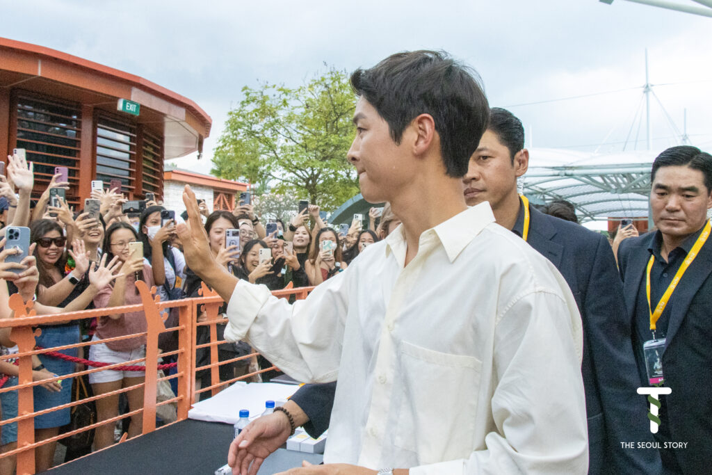 Global K-Drama actor, Song Joong Ki visits Singapore for 'Reborn Rich'  promotion