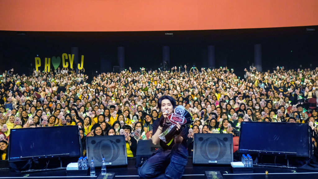 [PHILIPPINES] Youngjae Bares Himself ‘Inside Out’ in Manila Concert ...