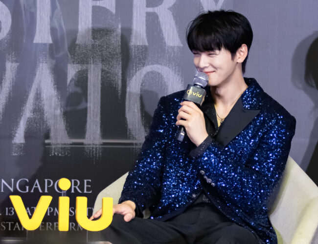 [SINGAPORE] Cha Eunwoo Spills About Kiss Scene with Puppy at Exclusive Press Conference