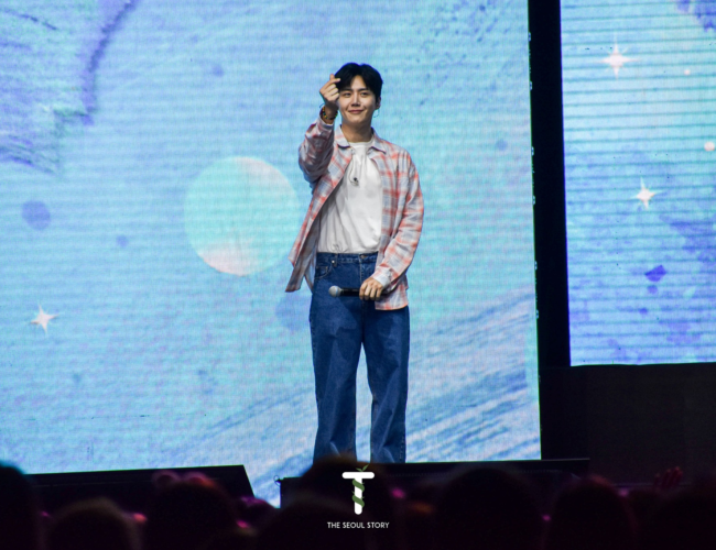 [PHILIPPINES] Kim Seon Ho Shows His ‘Color+Full’ Personality in Manila Fan Meet
