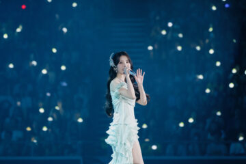 [SINGAPORE] IU Charms Fans With Terrific Symphony in Singapore