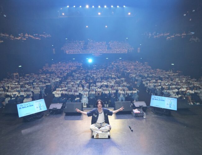 [MALAYSIA] BANG YEDAM RECEIVES A HEARTWARMING WELCOME AT HIS FIRST FAN MEETING IN KUALA LUMPUR