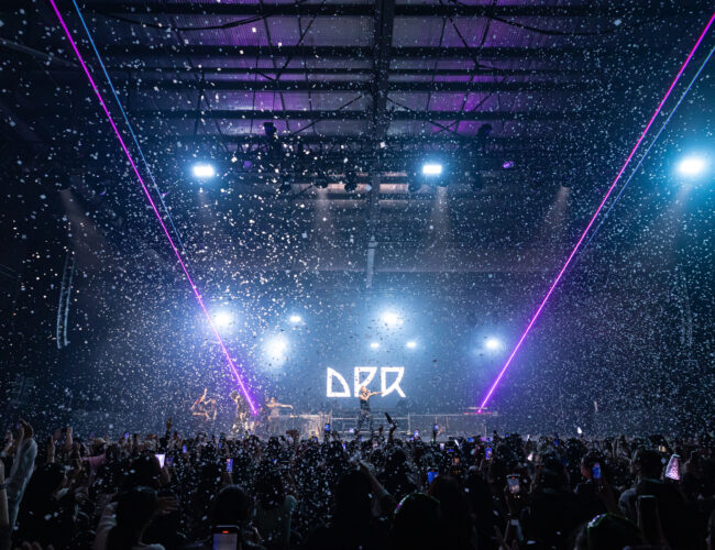 [SINGAPORE] DPR set the Stage Ablaze with Dazzling Lights and Sounds