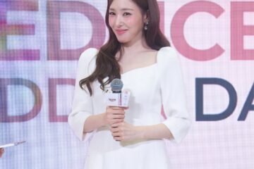 [MALAYSIA] Tiffany Young Stuns In Her Solo Visit For Eucerin Meet & Greet
