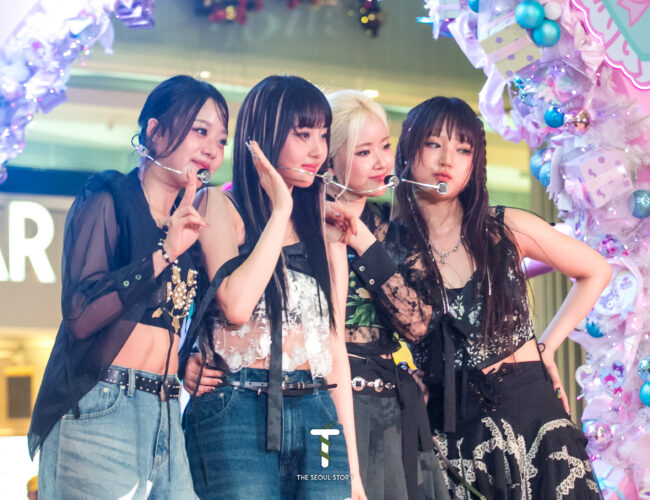 [INDONESIA] MARK & LONA House Party with VVUP Premieres “Invested in You” Live in Jakarta