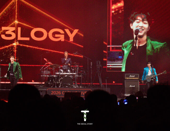 [SINGAPORE] CNBLUE Serves ‘Killer Joy’ And Nostalgia With Intense ‘3LOGY’ Concert 