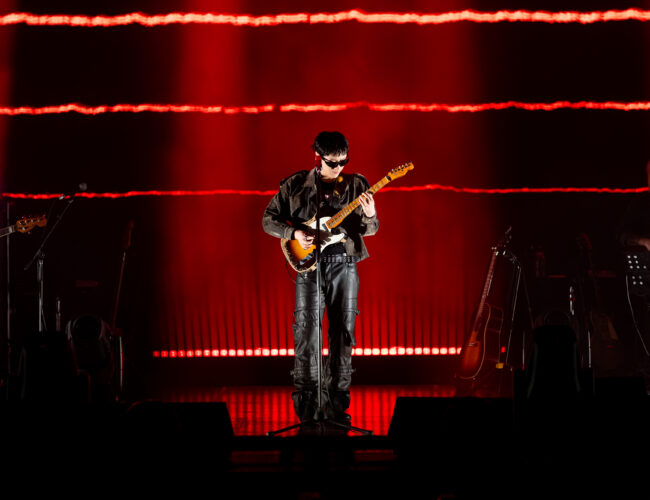 [SINGAPORE] WOODZ Turns The Stage Into A ‘Cinema’ on His ‘Archive. 1’ Tour